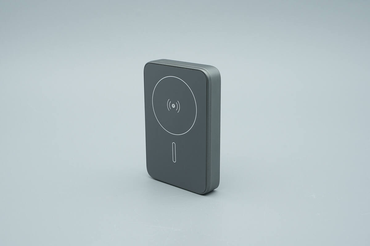 Teardown of BYD Ocean Series Magnetic Power Bank YM117 (Need for Speed Edition)-Chargerlab