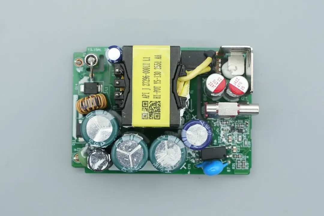 Teardown of Lenovo 68W Original USB-C PD Fast Charger-Chargerlab