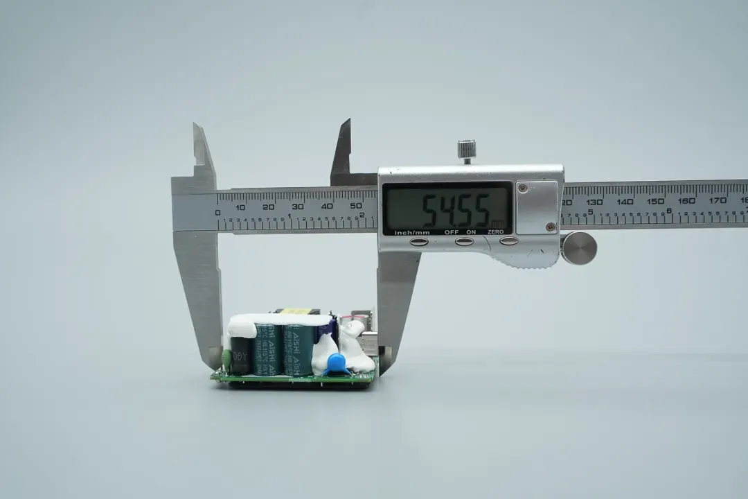 Teardown of Lenovo 68W Original USB-C PD Fast Charger-Chargerlab