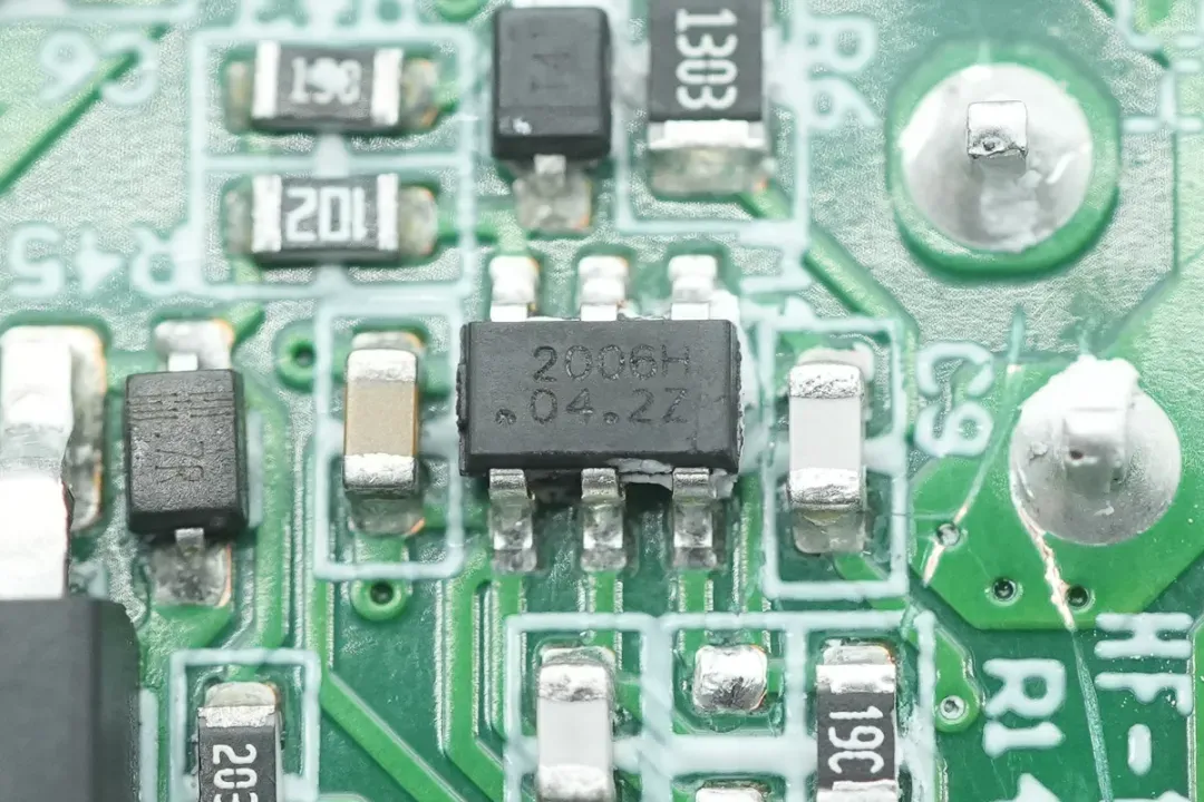Teardown of Lenovo 68W Original USB-C PD Fast Charger-Chargerlab