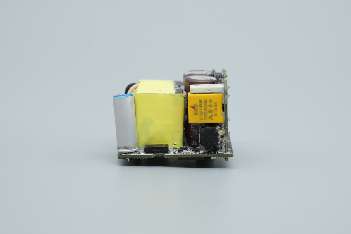 TeardownofBaseus EnerFill FH22 100W GaN PD Fast Charger-Chargerlab