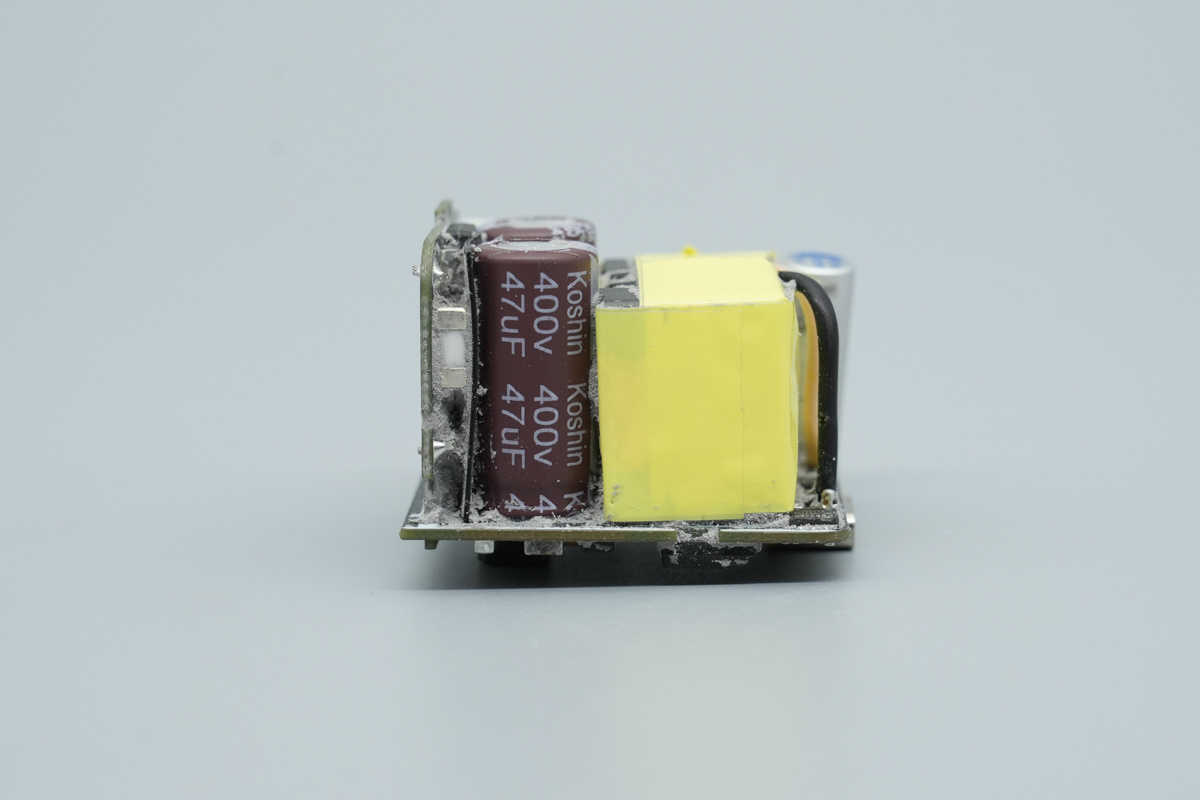 TeardownofBaseus EnerFill FH22 100W GaN PD Fast Charger-Chargerlab