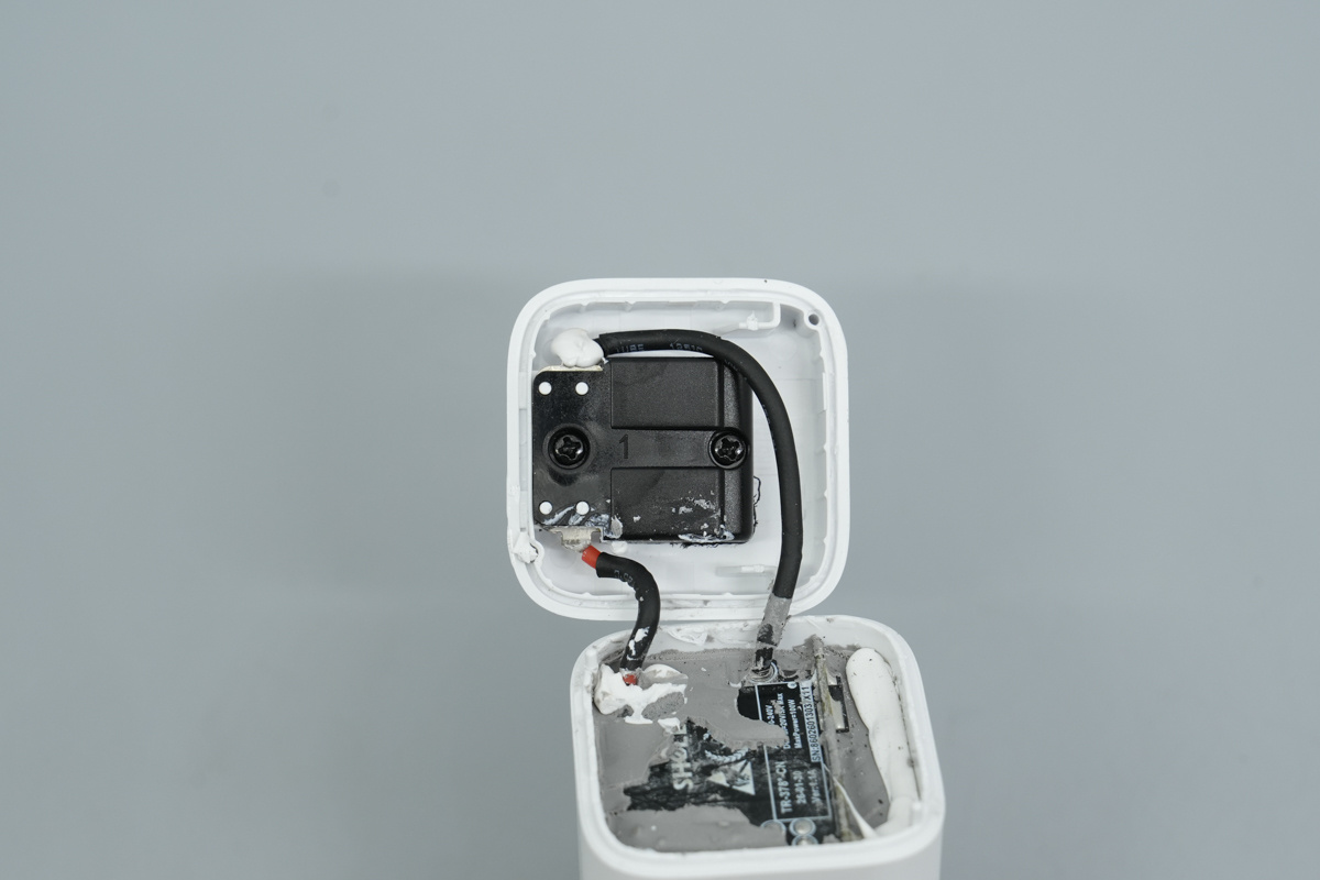 TeardownofBaseus EnerFill FH22 100W GaN PD Fast Charger-Chargerlab