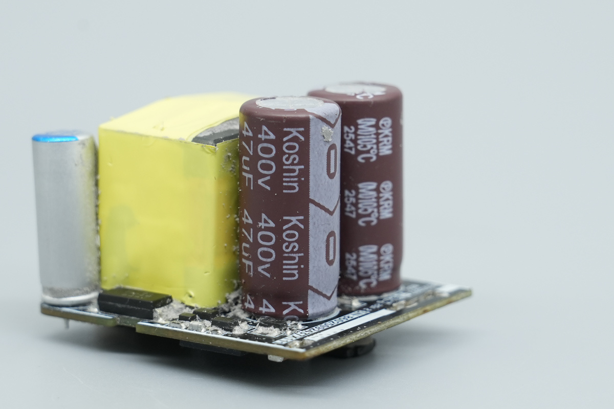 TeardownofBaseus EnerFill FH22 100W GaN PD Fast Charger-Chargerlab