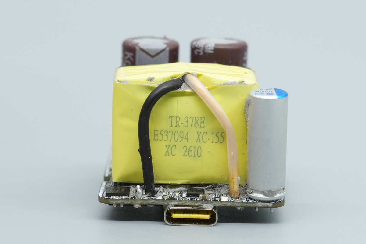 TeardownofBaseus EnerFill FH22 100W GaN PD Fast Charger-Chargerlab