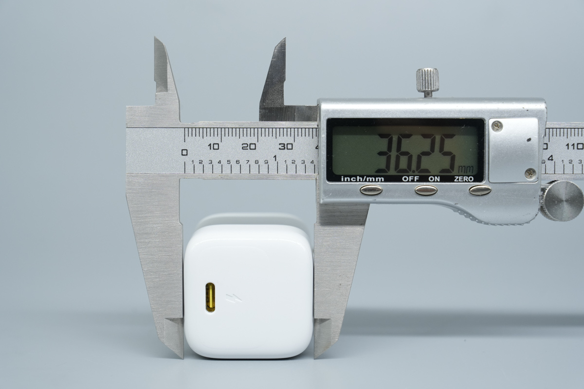 TeardownofBaseus EnerFill FH22 100W GaN PD Fast Charger-Chargerlab