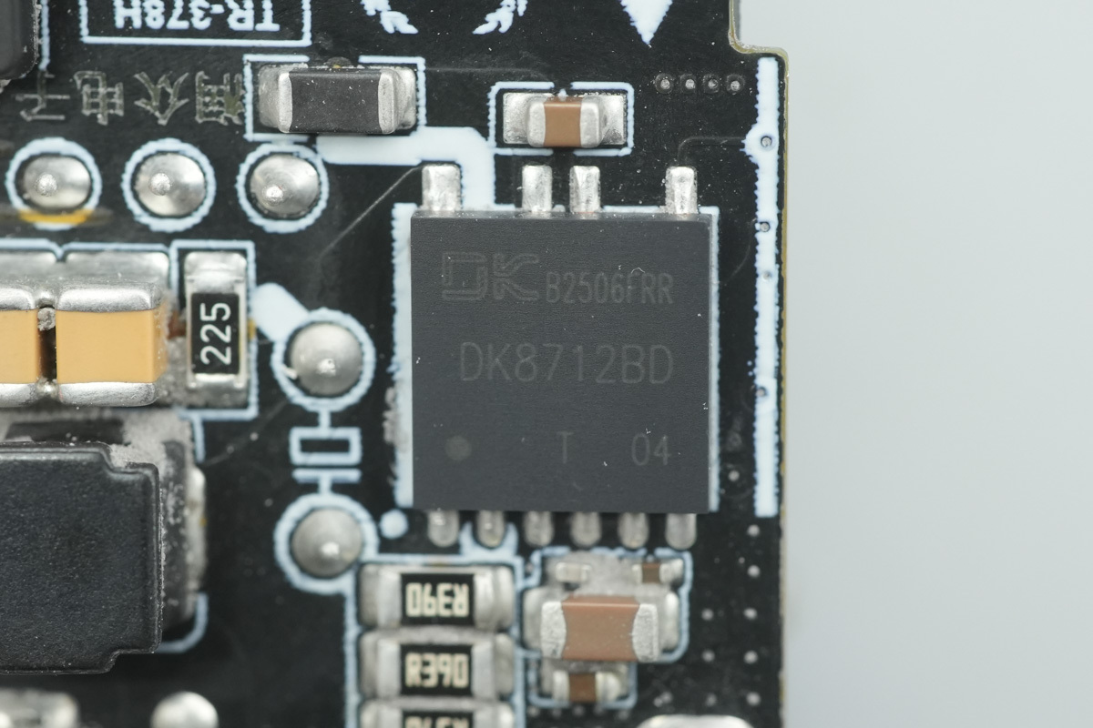TeardownofBaseus EnerFill FH22 100W GaN PD Fast Charger-Chargerlab