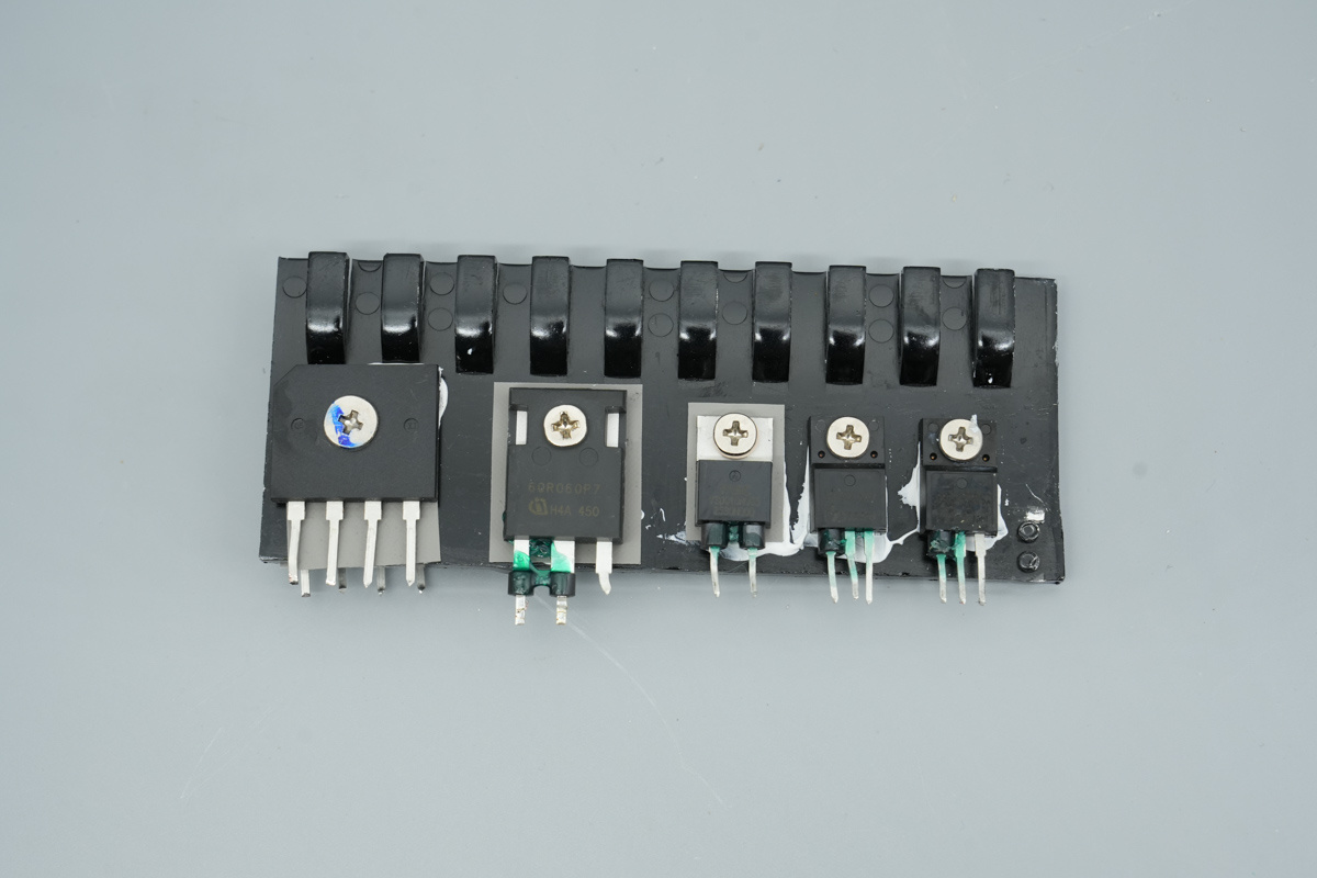 Teardown of Segotep 750W ATX 3.1 Dual-Gold Full-Modular PSU SG-850G-Chargerlab