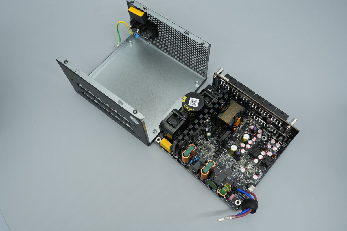 Teardown of Segotep 750W ATX 3.1 Dual-Gold Full-Modular PSU SG-850G-Chargerlab