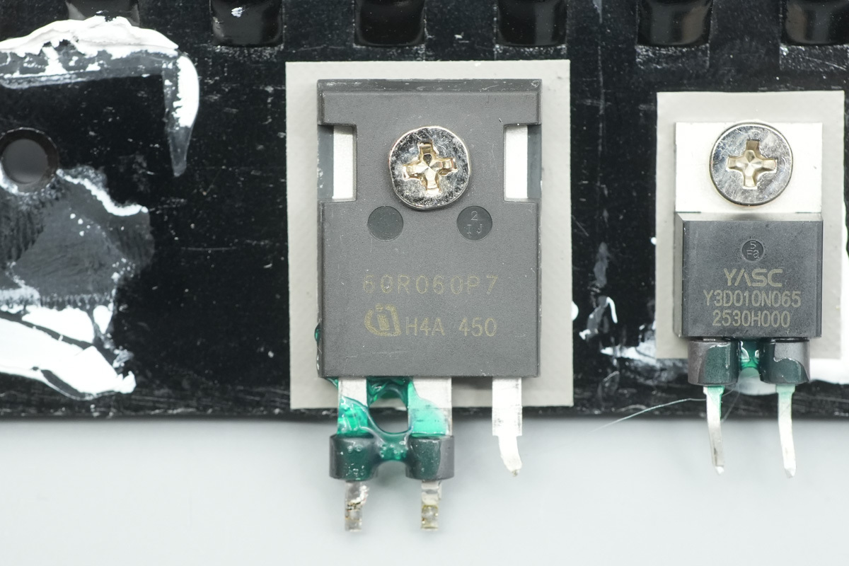 Teardown of Segotep 750W ATX 3.1 Dual-Gold Full-Modular PSU SG-850G-Chargerlab