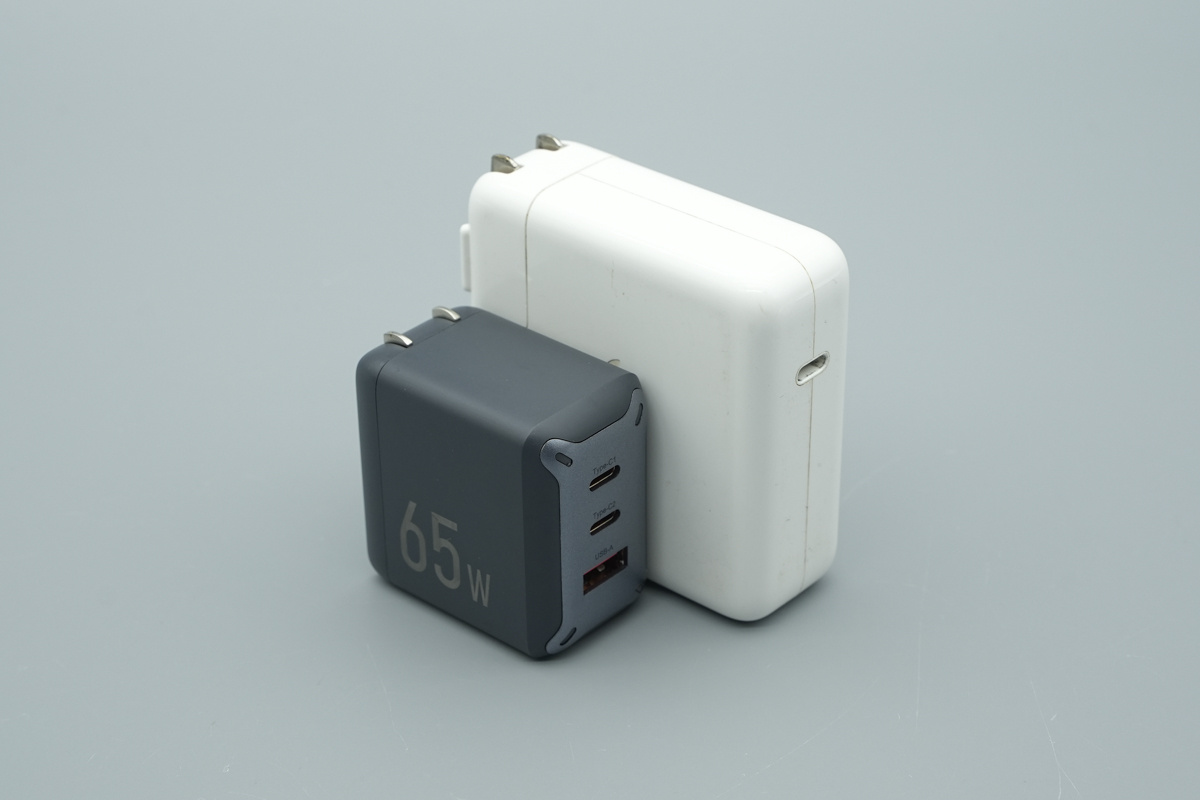 Teardown of the WEX 65W SiC Charger-Chargerlab