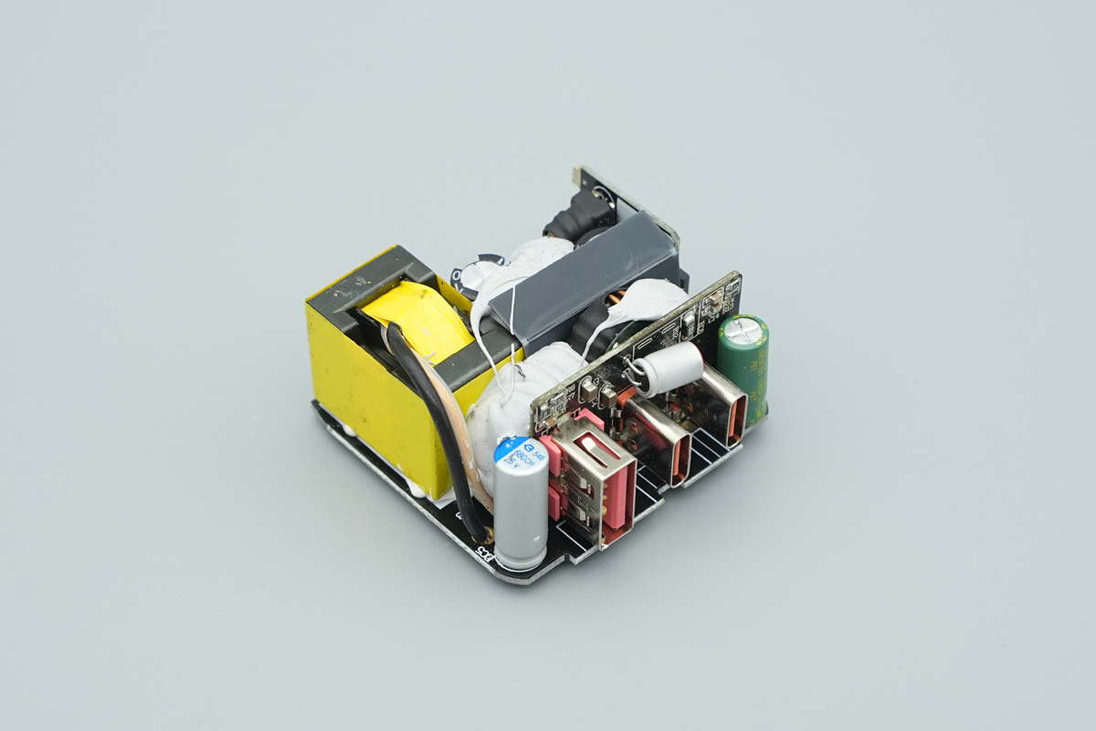 Teardown of the WEX 65W SiC Charger-Chargerlab