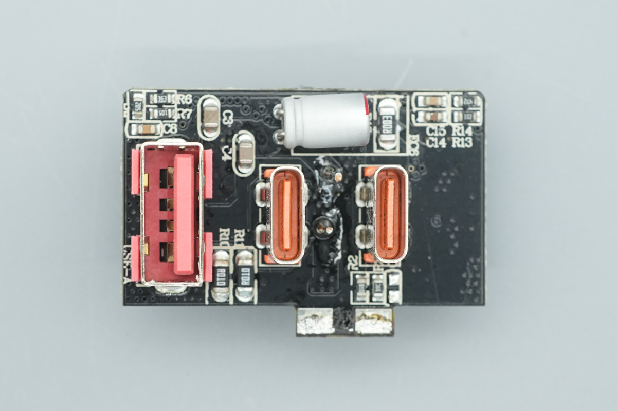 Teardown of the WEX 65W SiC Charger-Chargerlab
