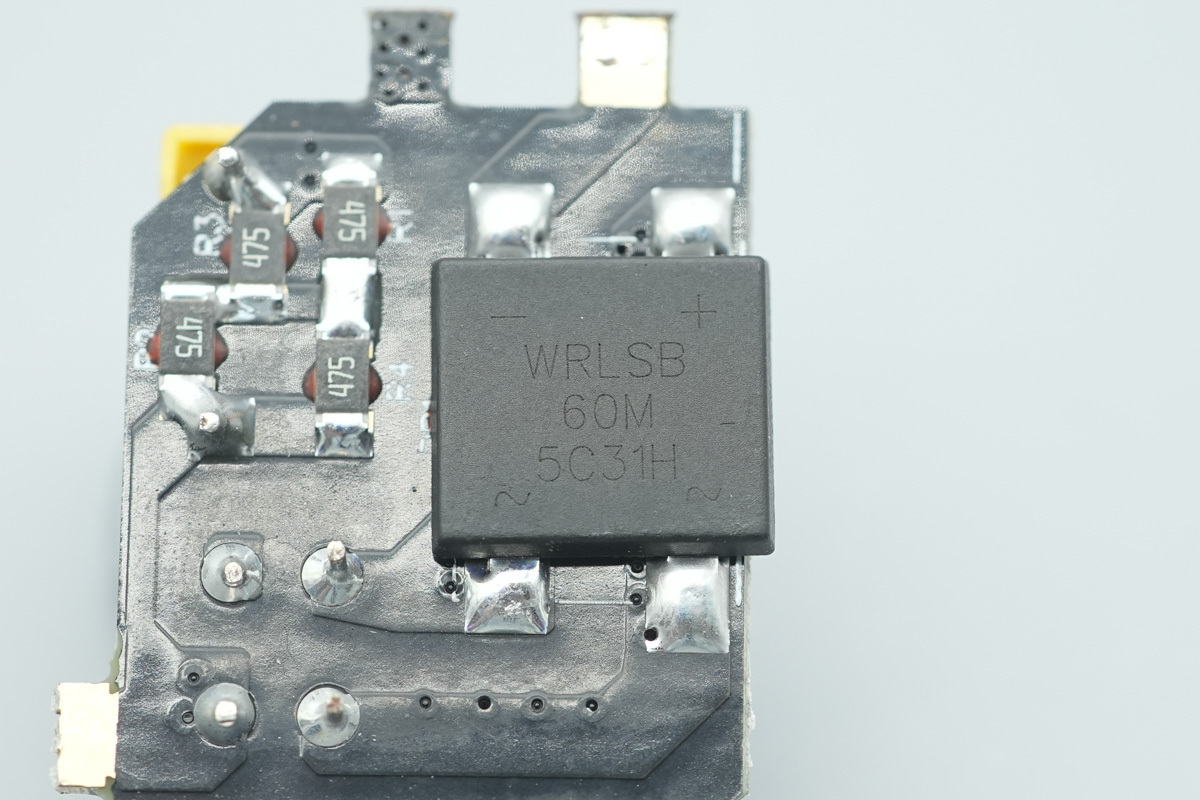 Teardown of the WEX 65W SiC Charger-Chargerlab