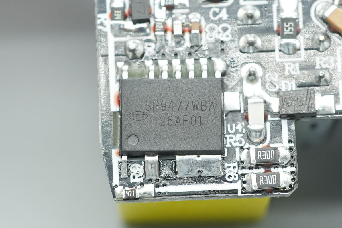 Teardown of the WEX 65W SiC Charger-Chargerlab