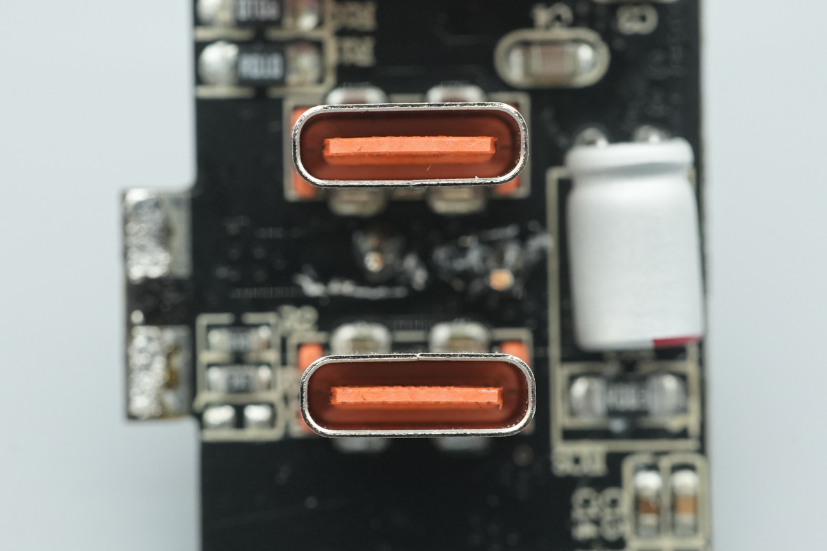 Teardown of the WEX 65W SiC Charger-Chargerlab