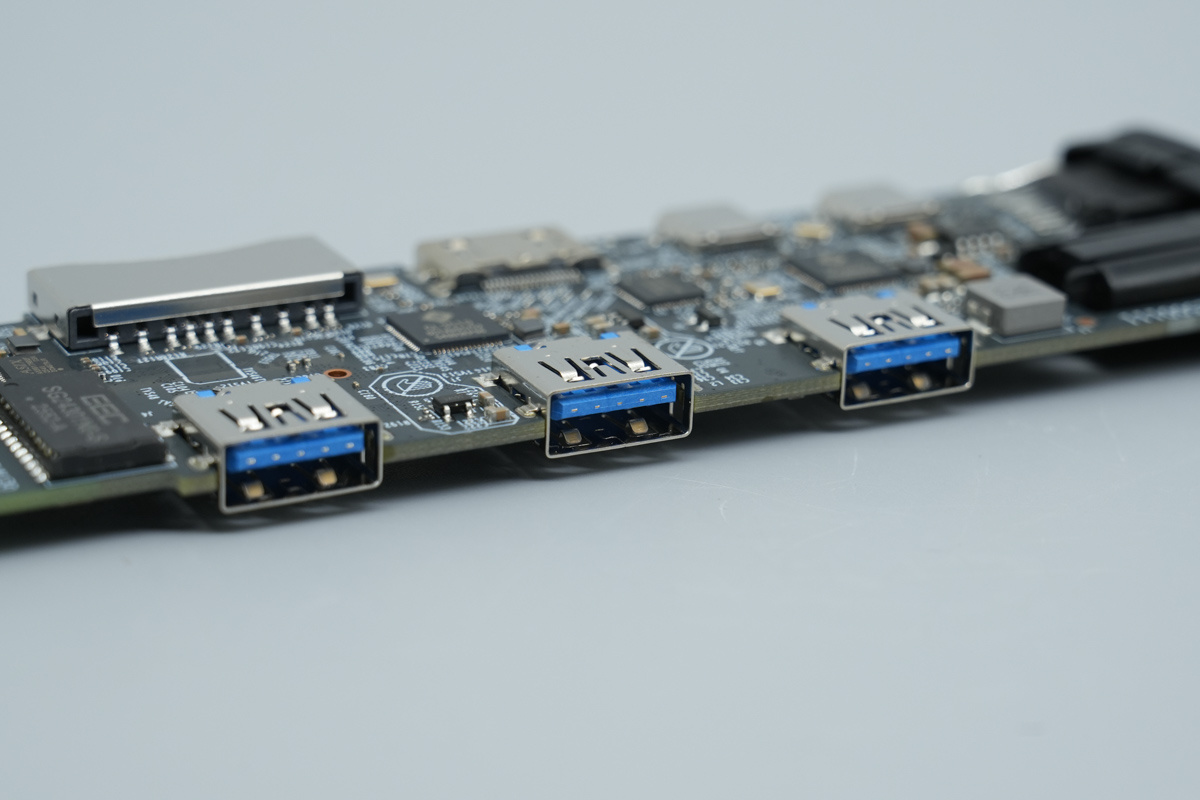 Teardown oftp-link 9-in-1 Docking Station-Chargerlab