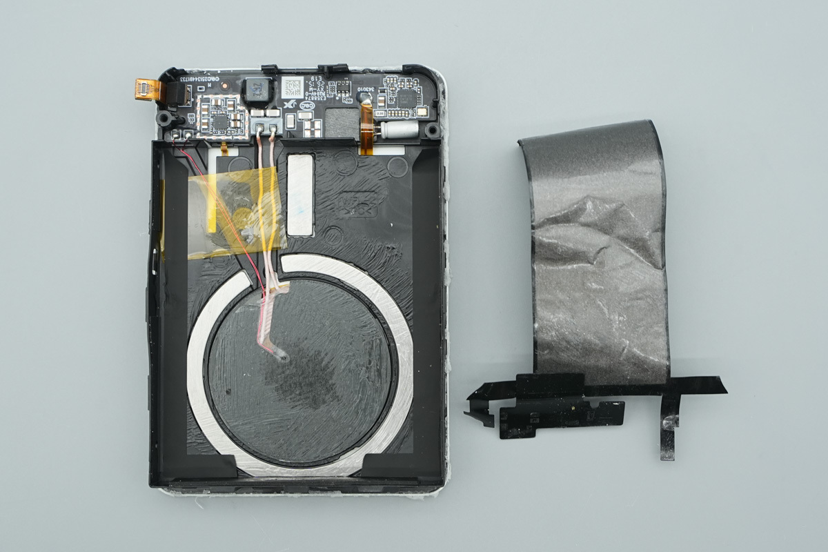 Teardown of the Xiaomi Ultra Slim Power Bank 10,000mAh 45W-Chargerlab