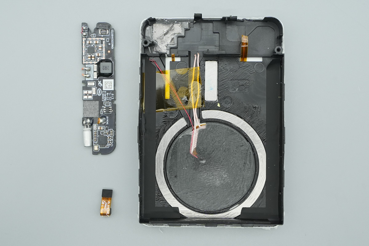 Teardown of the Xiaomi Ultra Slim Power Bank 10,000mAh 45W-Chargerlab