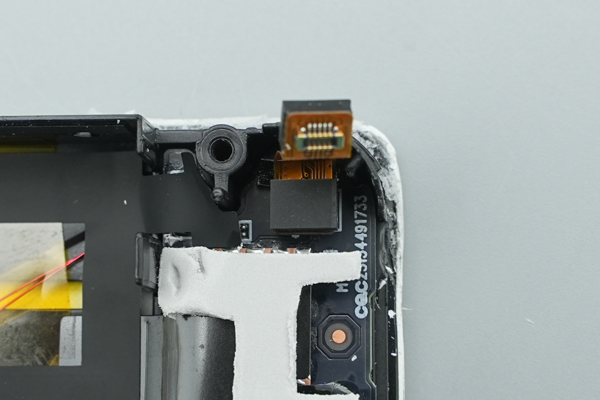 Teardown of the Xiaomi Ultra Slim Power Bank 10,000mAh 45W-Chargerlab