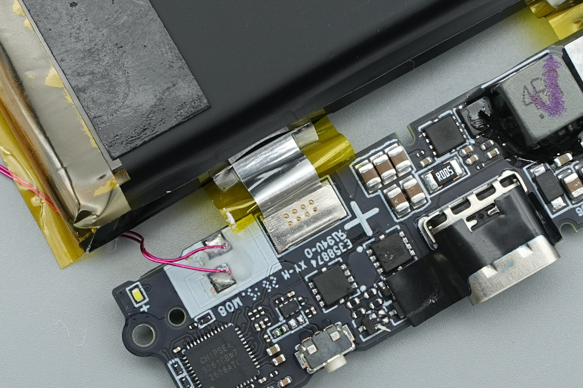 Teardown of the Xiaomi Ultra Slim Power Bank 10,000mAh 45W-Chargerlab