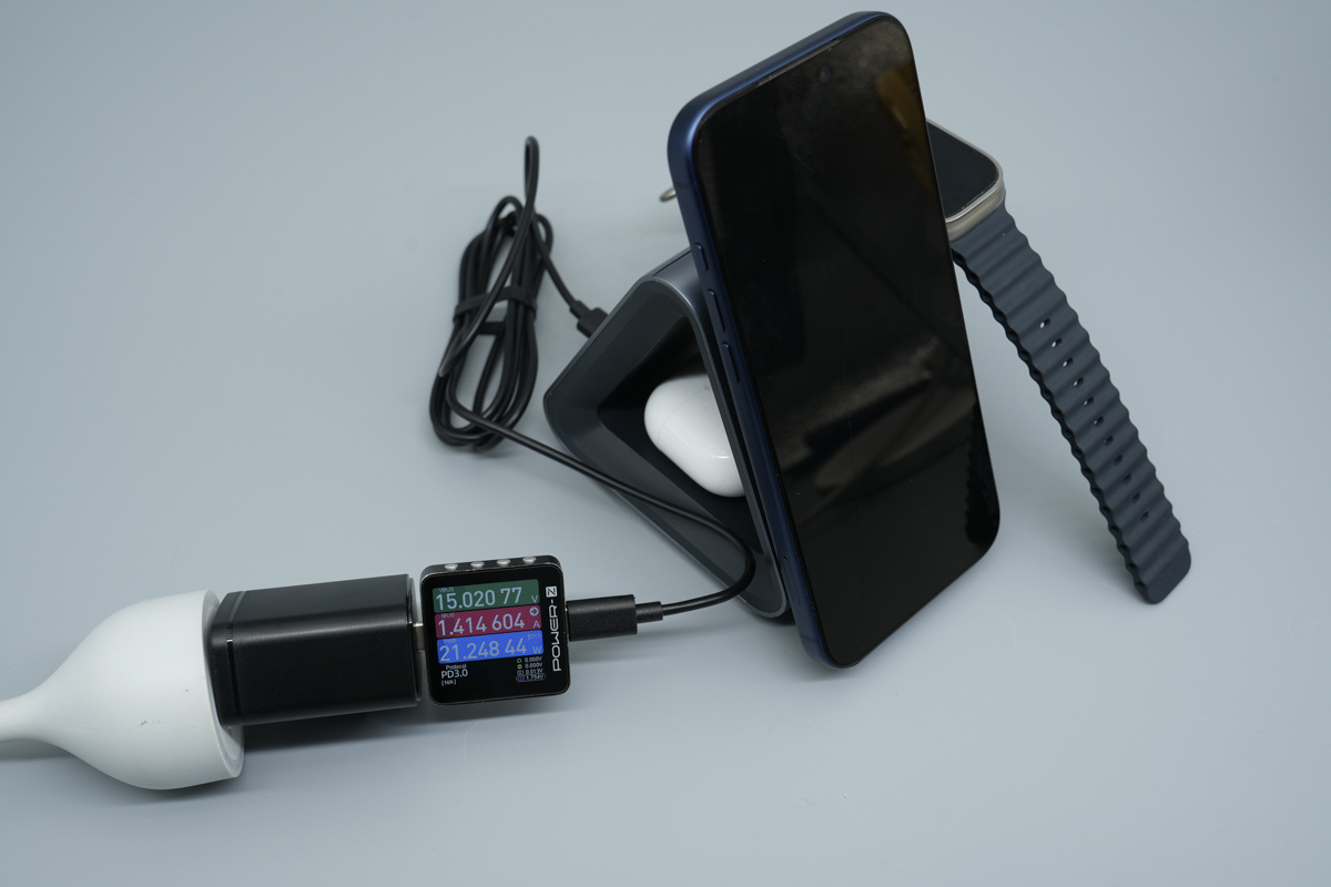 Teardown of the Anker737 MagGo 3-in-1 Wireless Charger-Chargerlab