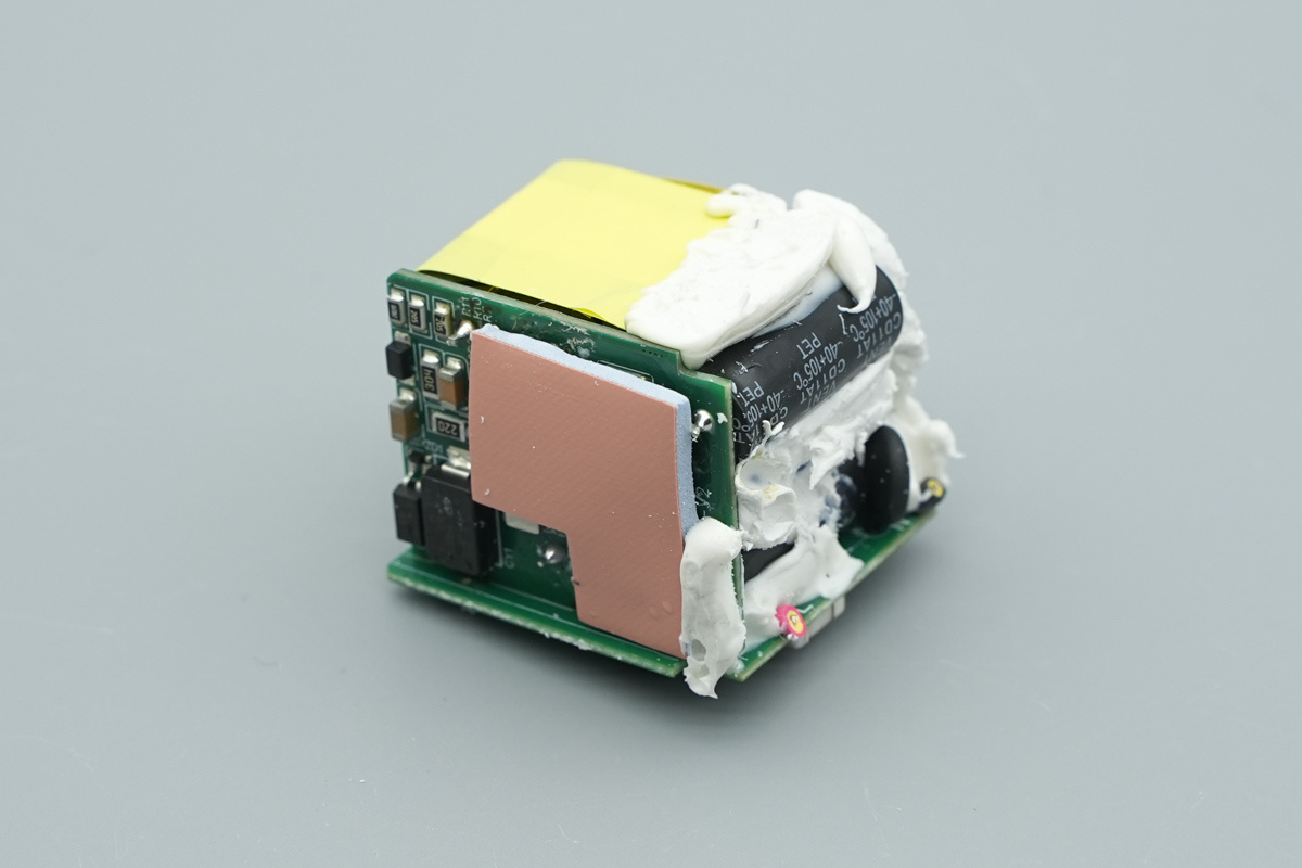 Teardown of the Ruiyuan 65W GaN PD Fast Charger-Chargerlab