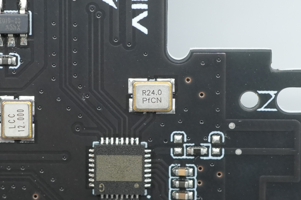 Teardown of AIMZENIX Mobile Gaming Keyboard and Mouse Adapter-Chargerlab