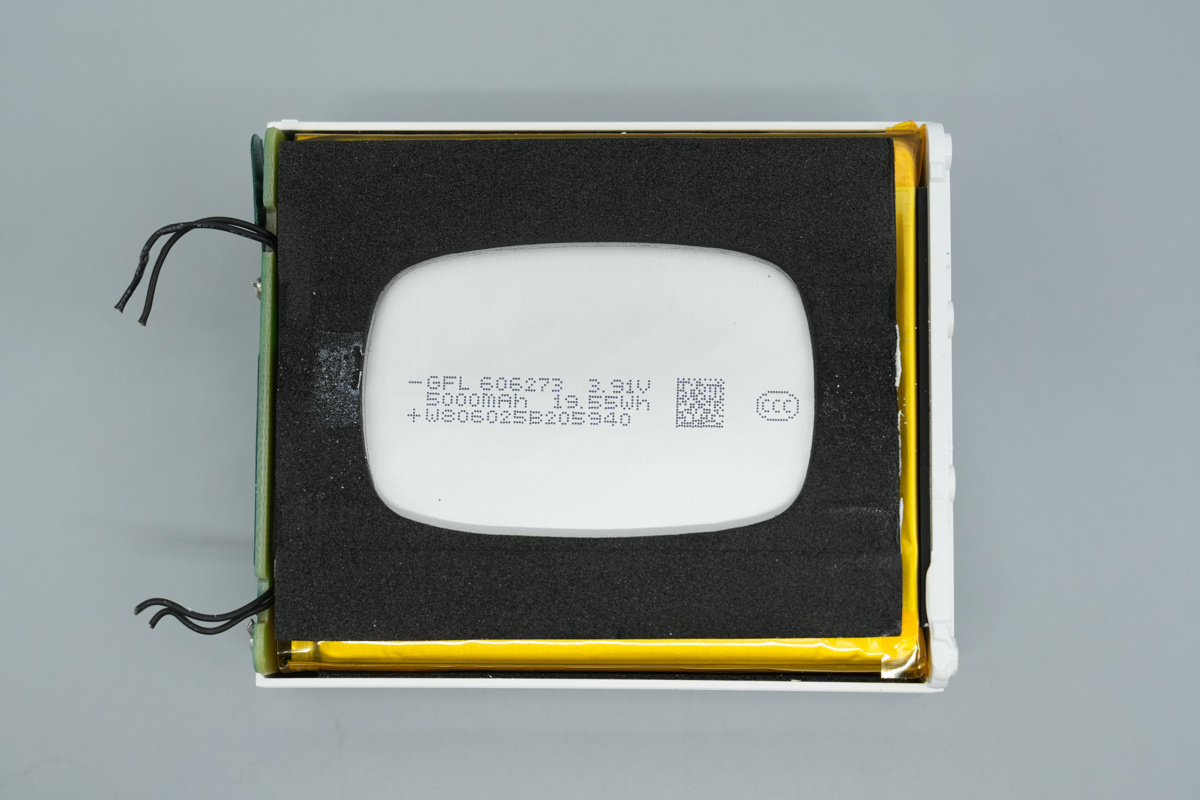 Teardown of the OPPO SUPERVOOC 120W Super Flash Charge Power Bank 15000-Chargerlab