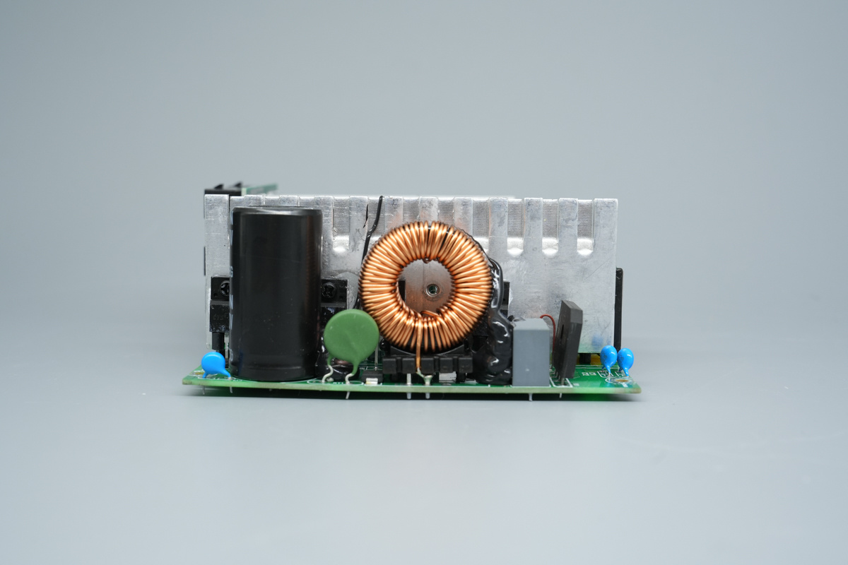 Teardown of Acer AC650 650W Fully Modular PC PSU-Chargerlab