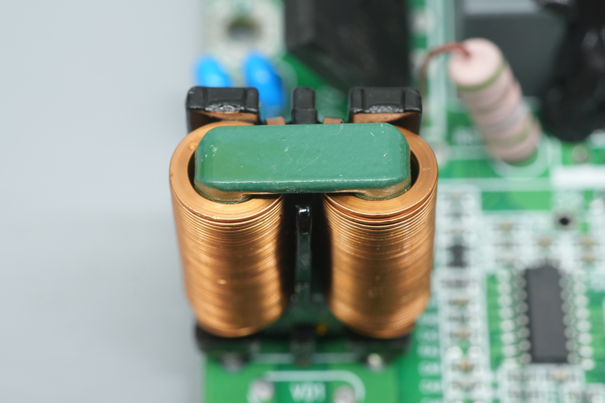 Teardown of Acer AC650 650W Fully Modular PC PSU-Chargerlab