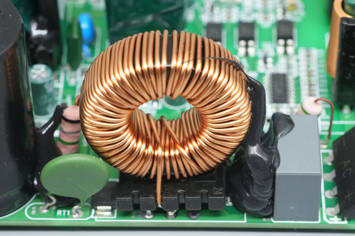 Teardown of Acer AC650 650W Fully Modular PC PSU-Chargerlab