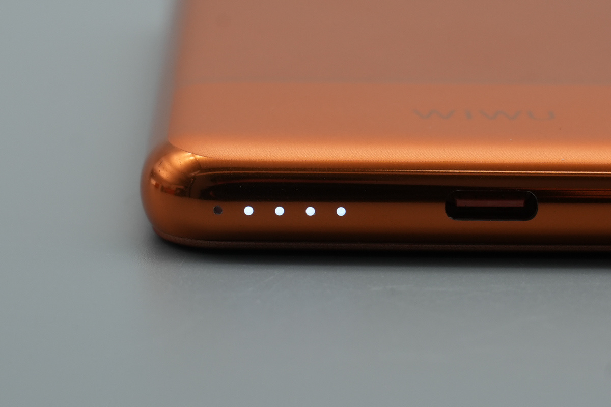 Teardown of the WiWU Silver Seraph Alloy Unibody Power Bank-Chargerlab