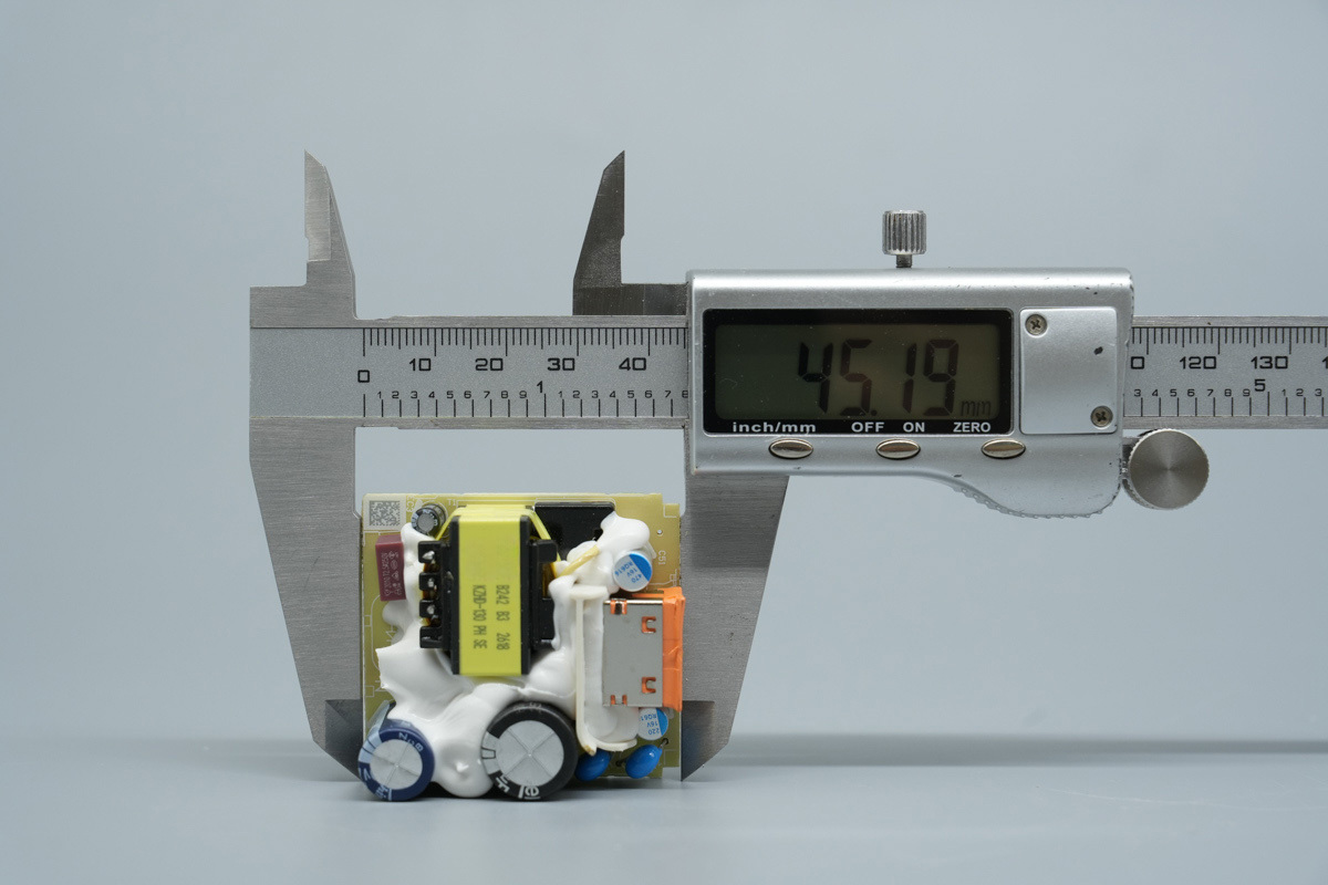 Teardown of The HONOR 45W US Original Fast USB-A Charger-Chargerlab
