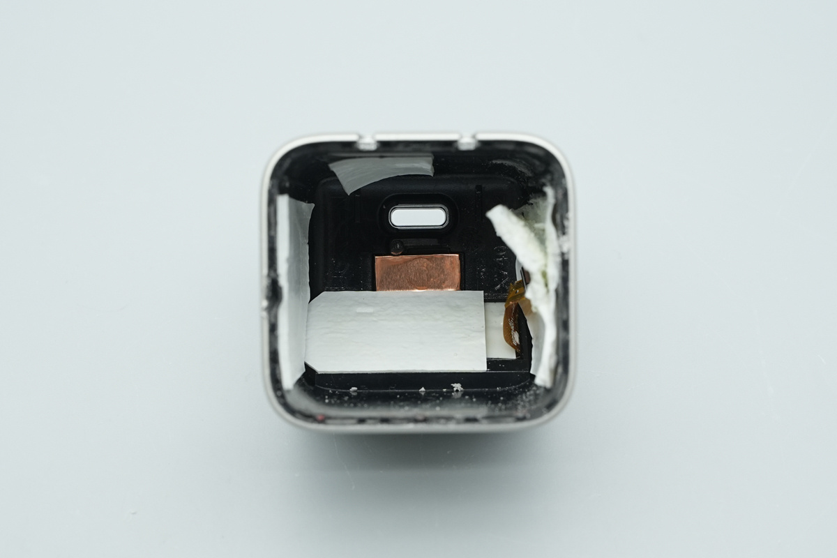 Teardown of the UGREEN 45W USB-C GaN Charger-Chargerlab