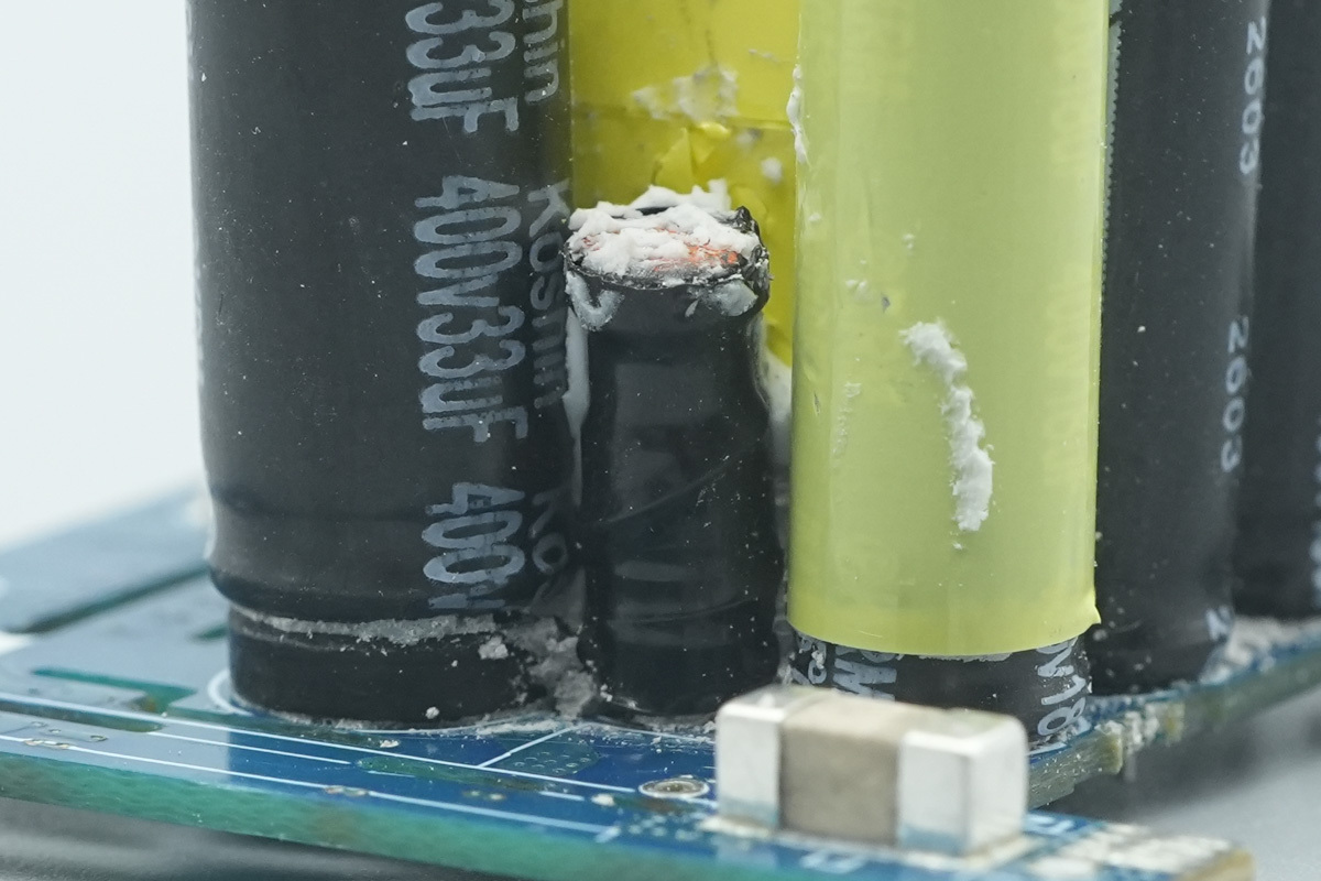 Teardown of the UGREEN 45W USB-C GaN Charger-Chargerlab