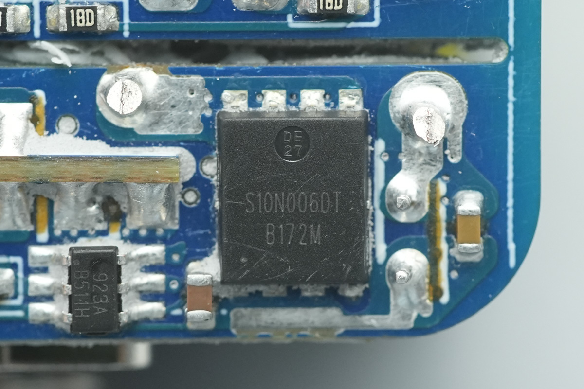 Teardown of the UGREEN 45W USB-C GaN Charger-Chargerlab