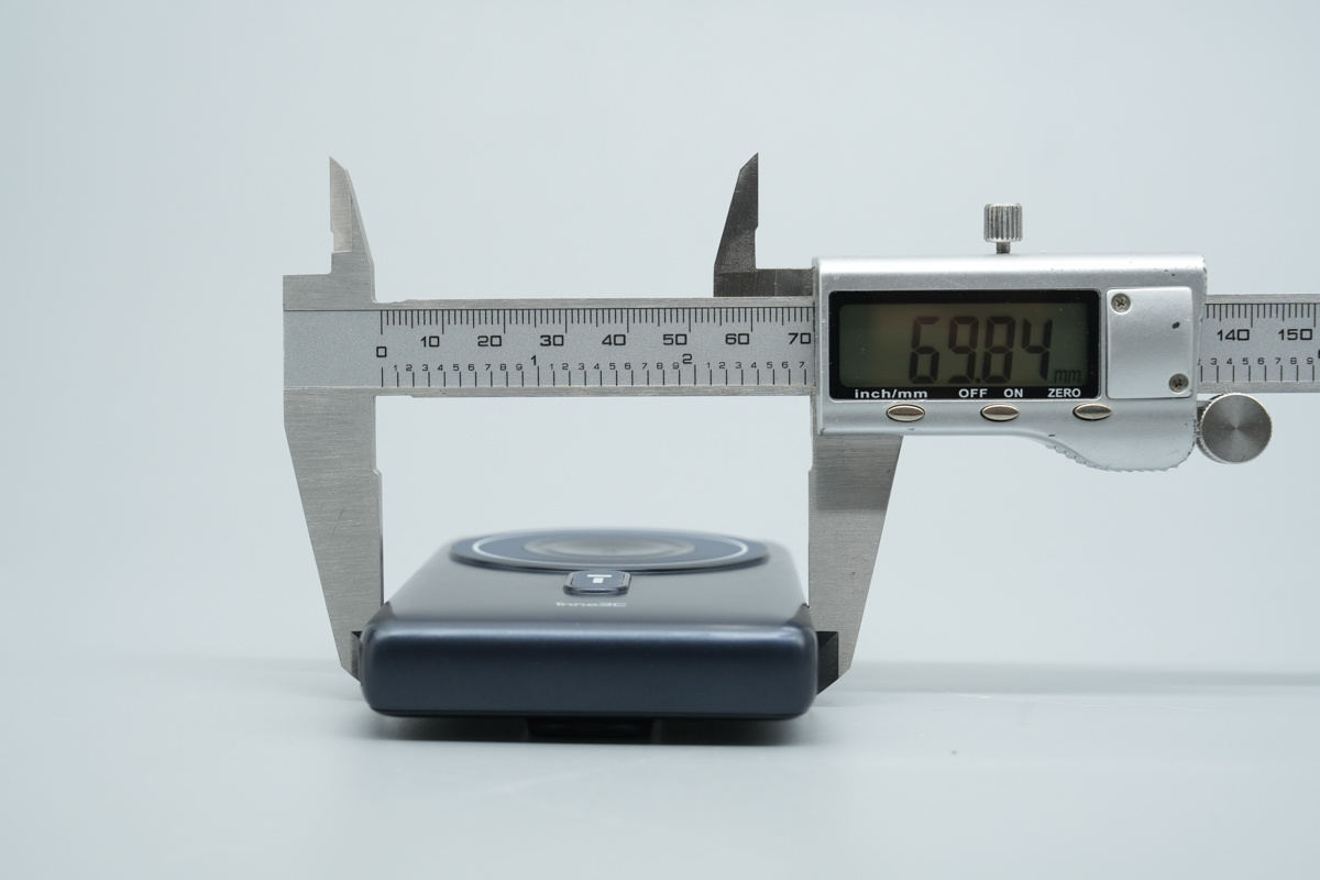 Teardown of the inno3C 22.5W Magnetic Wireless Power Bank-Chargerlab