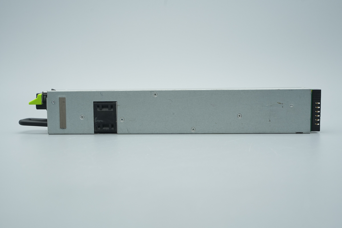 Teardown of the muRata’s 2000W Titanium-Rated SiC Server PSU-Chargerlab