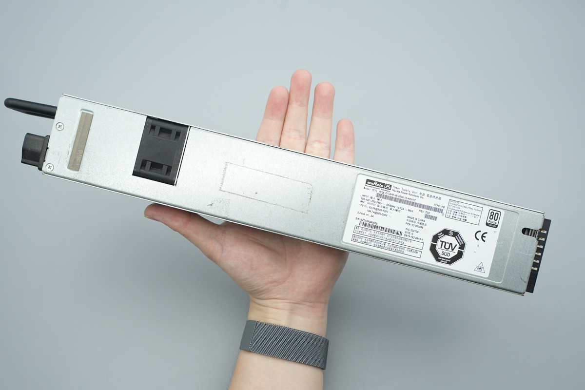 Teardown of the muRata’s 2000W Titanium-Rated SiC Server PSU-Chargerlab