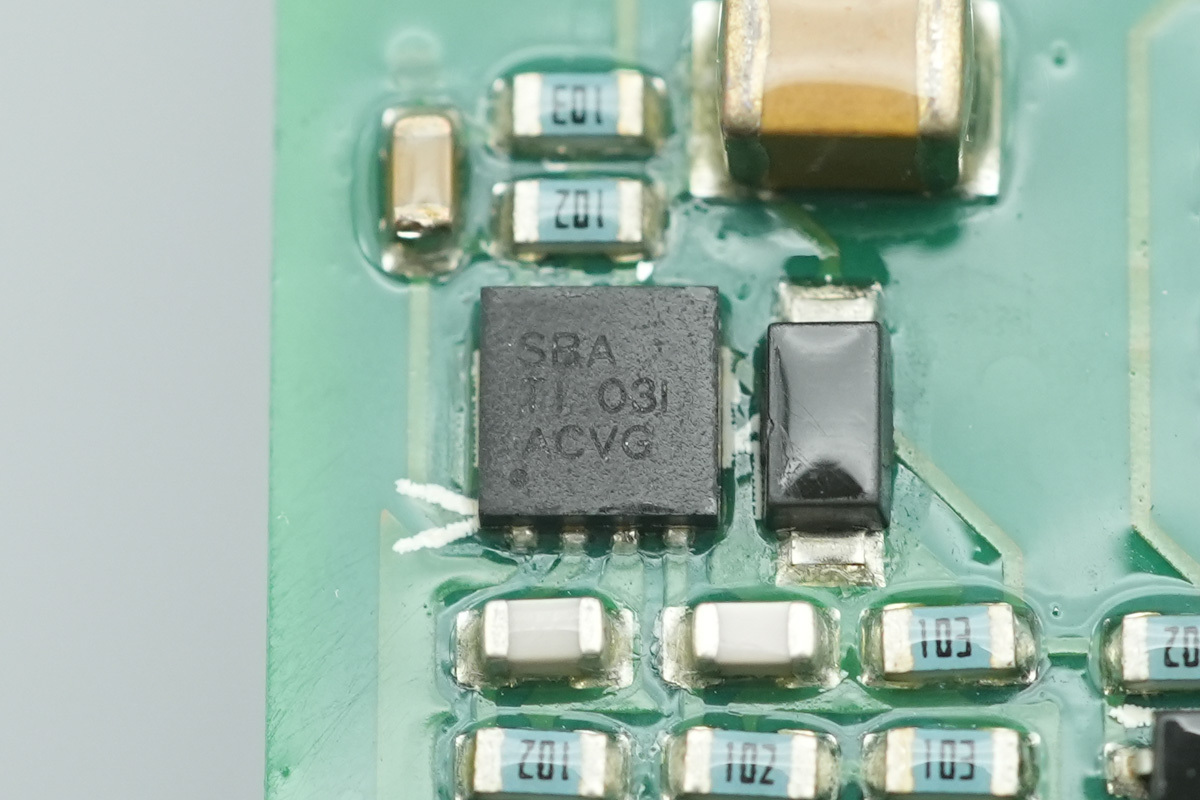 Teardown of the muRata’s 2000W Titanium-Rated SiC Server PSU-Chargerlab