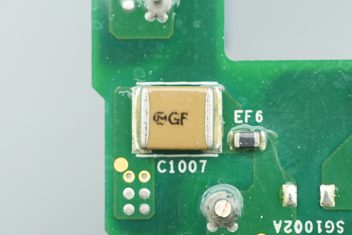Teardown of the muRata’s 2000W Titanium-Rated SiC Server PSU-Chargerlab