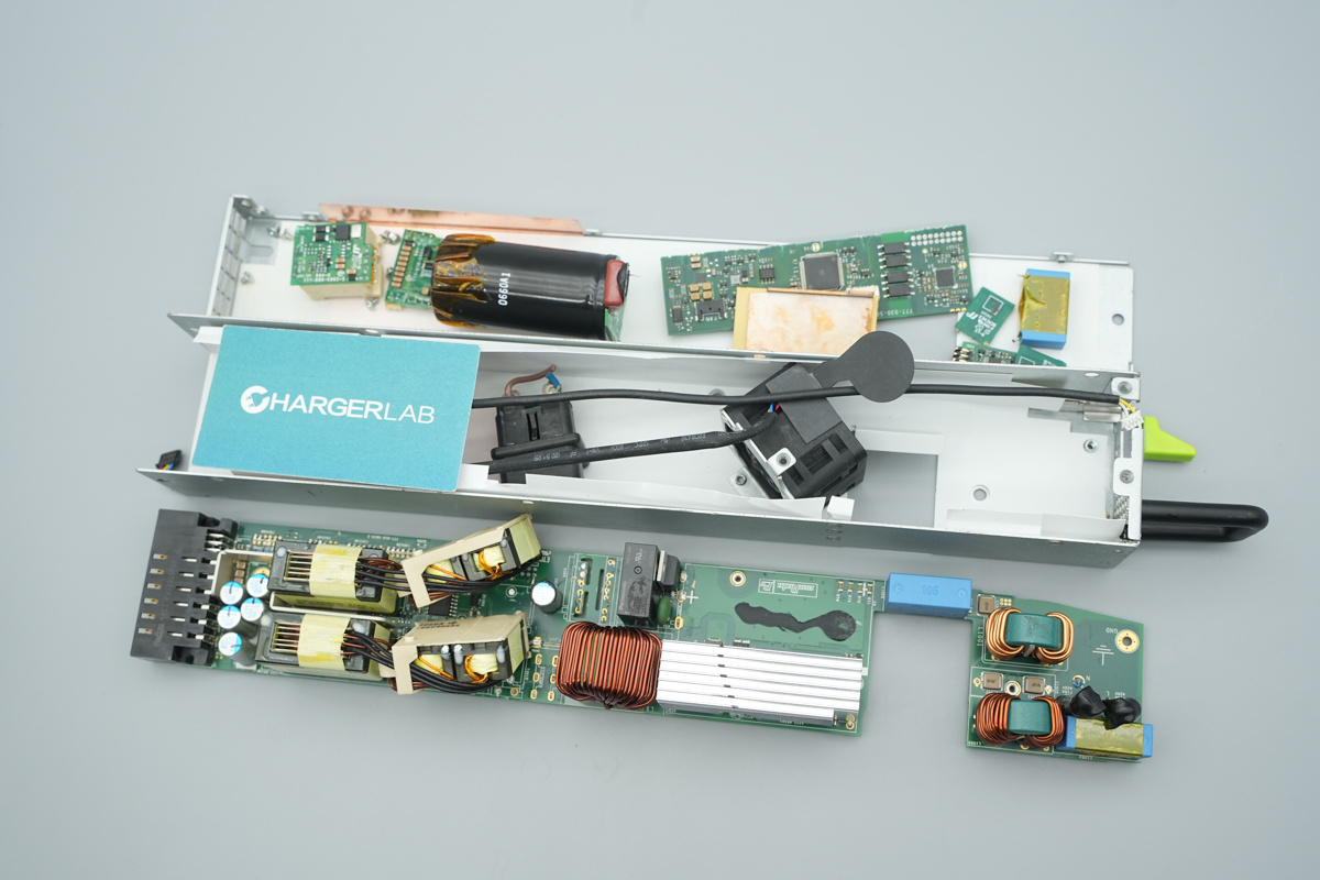 Teardown of the muRata’s 2000W Titanium-Rated SiC Server PSU-Chargerlab