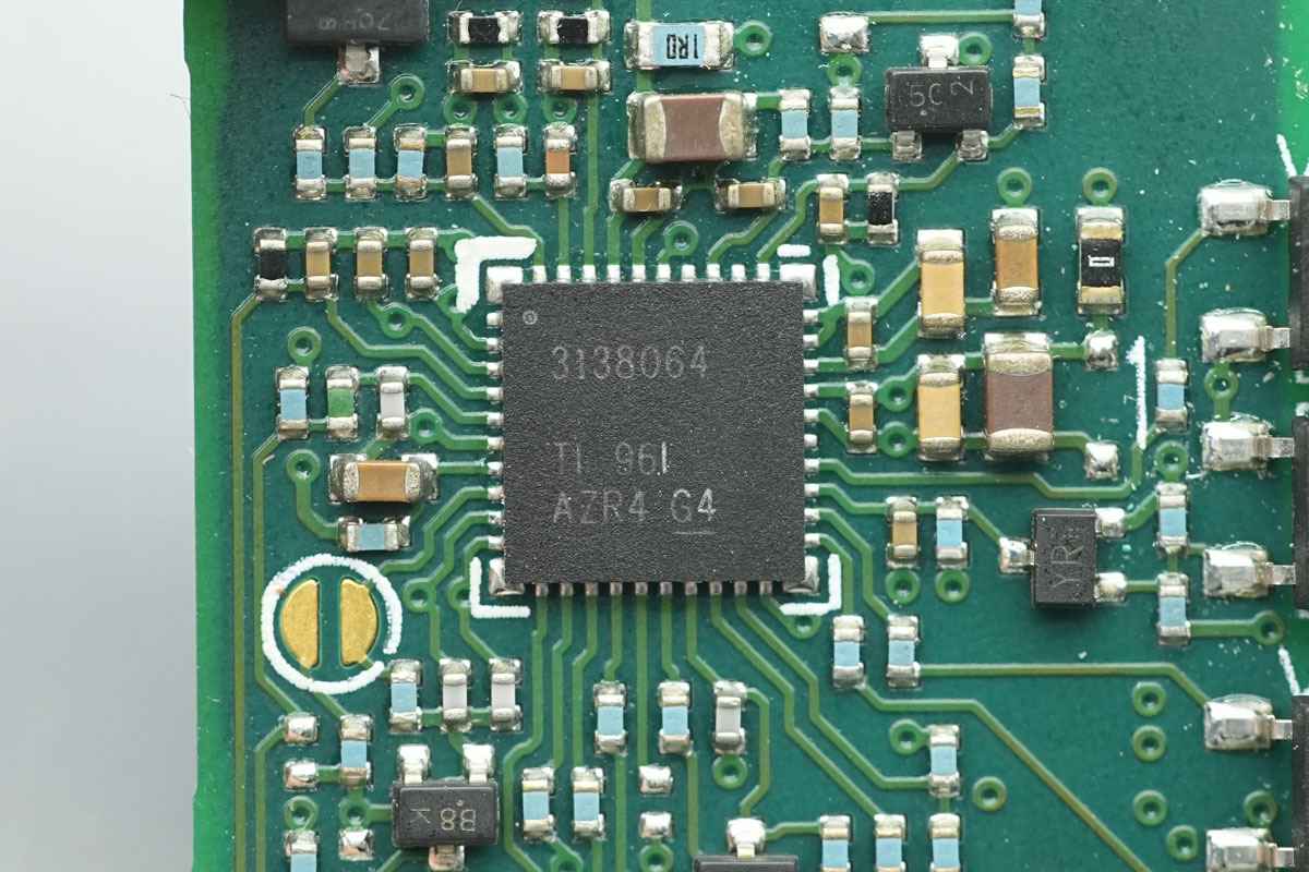 Teardown of the muRata’s 2000W Titanium-Rated SiC Server PSU-Chargerlab