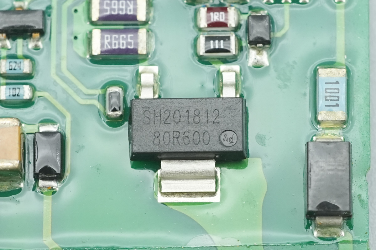 Teardown of the muRata’s 2000W Titanium-Rated SiC Server PSU-Chargerlab