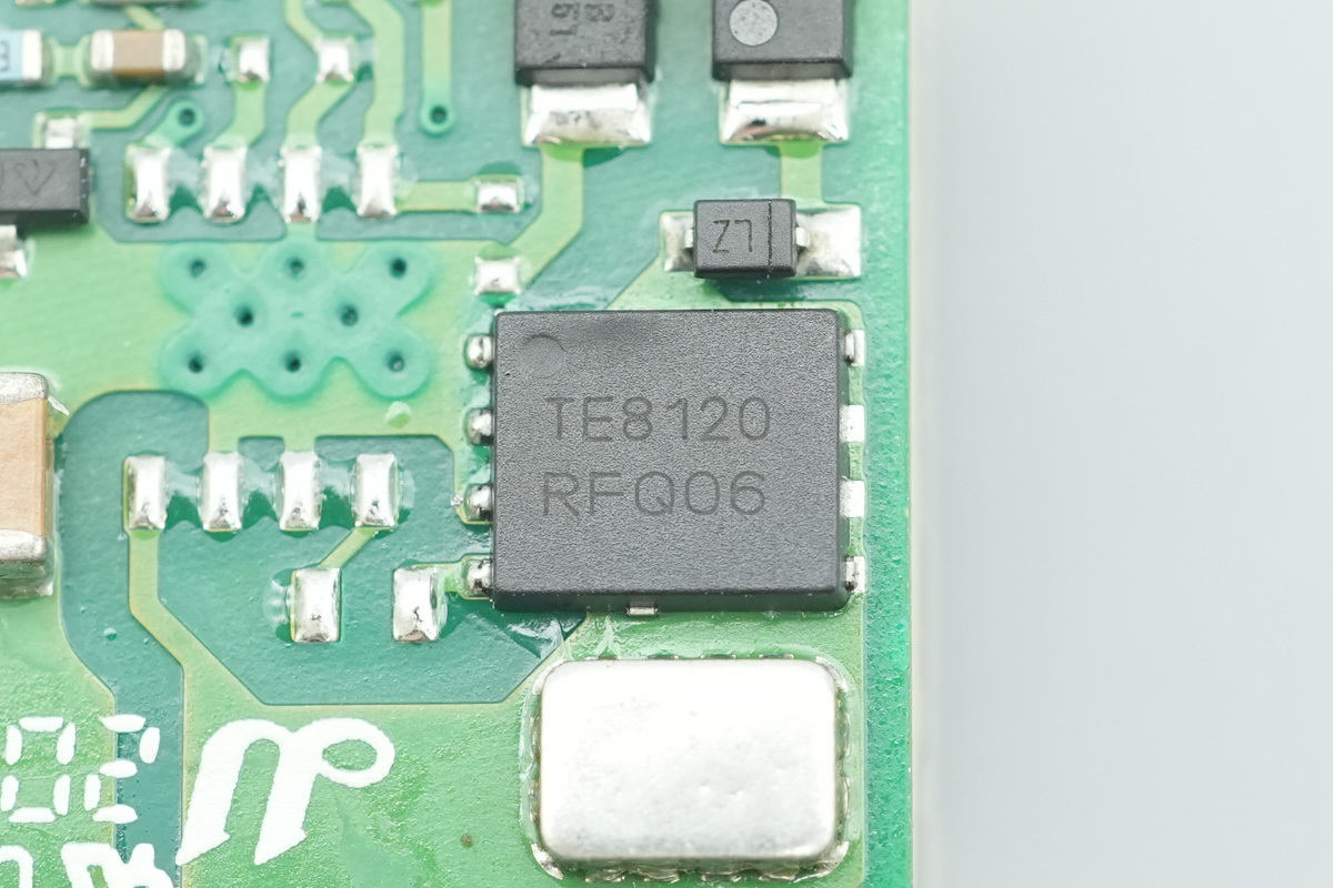 Teardown of the muRata’s 2000W Titanium-Rated SiC Server PSU-Chargerlab