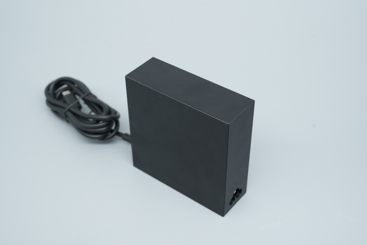 Teardown of the NVIDIA DGX Spark Original 240W USB-C Power Adapter-Chargerlab