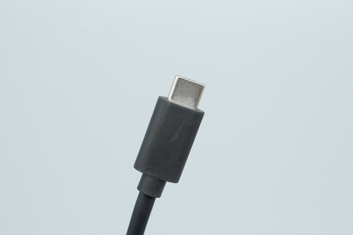 Teardown of the NVIDIA DGX Spark Original 240W USB-C Power Adapter-Chargerlab
