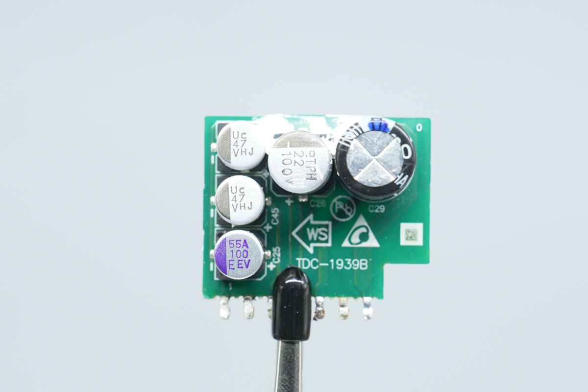 Teardown of the NVIDIA DGX Spark Original 240W USB-C Power Adapter-Chargerlab