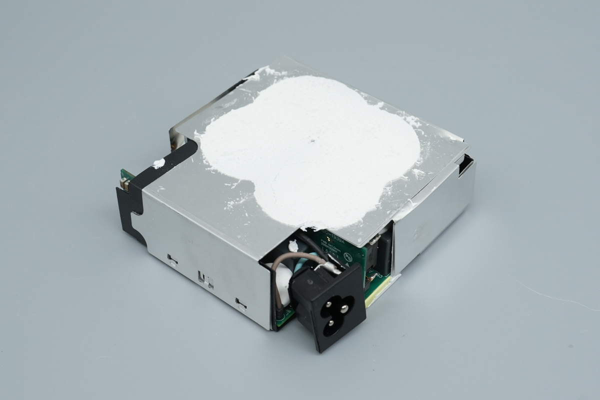 Teardown of the NVIDIA DGX Spark Original 240W USB-C Power Adapter-Chargerlab